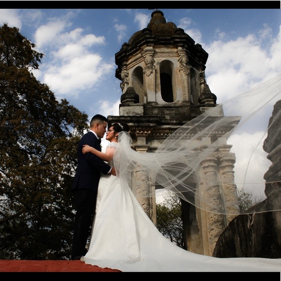 Dresses & Skirts - Ivory Wedding Gown with detachable half skirt